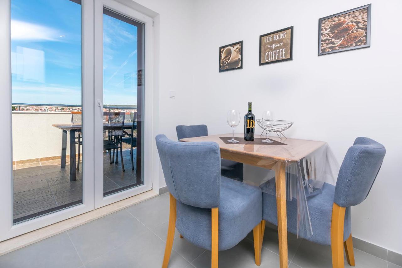 Apartments Visnja Рогозниця Екстер'єр фото