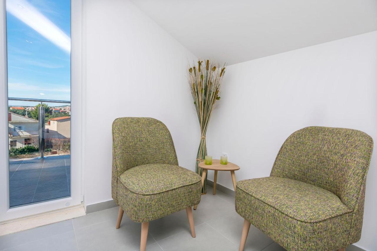 Apartments Visnja Рогозниця Екстер'єр фото